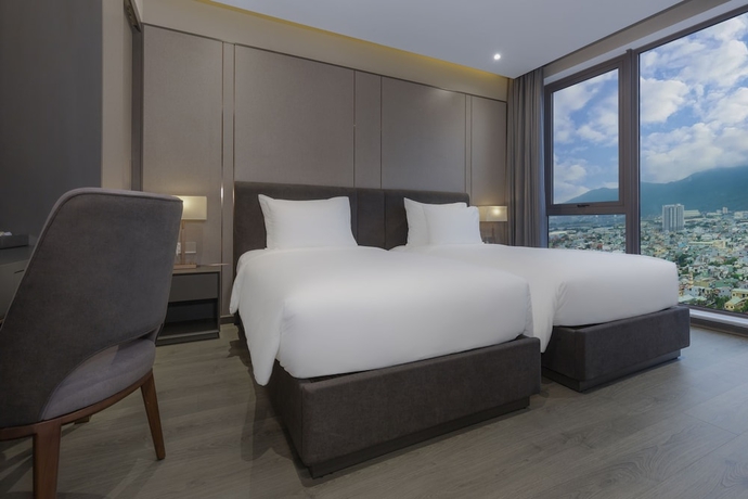 Imagen de la habitación del Hotel Le Sands Oceanfront Danang. Foto 4