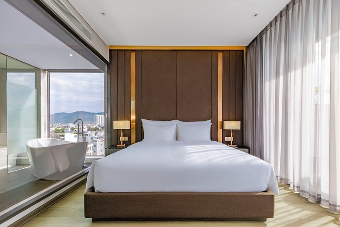 Imagen de la habitación del Hotel Le Sands Oceanfront Danang. Foto 8