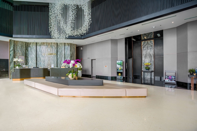 Imagen de los interiores del Hotel Le Sands Oceanfront Danang. Foto 13