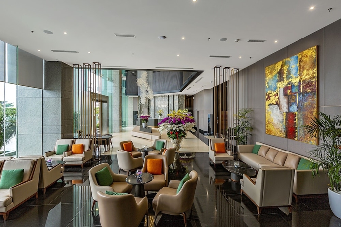 Imagen de los interiores del Hotel Le Sands Oceanfront Danang. Foto 16