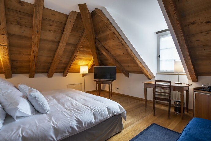 Imagen de la habitación del Hotel Le Sauvage, Friburgo. Foto 16