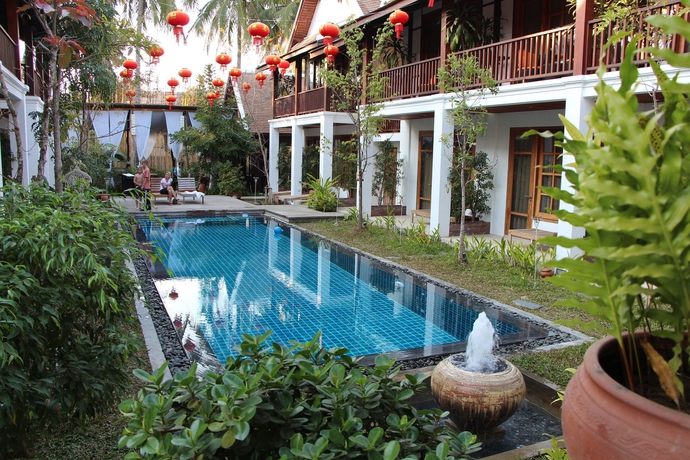 Imagen de la piscina del Hotel Le Sen Boutique. Foto 15