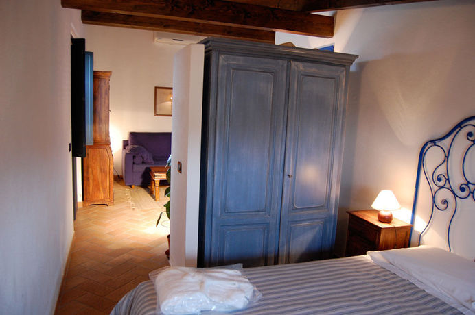 Imagen de la habitación del Hotel Le Serre Suites and Apartments. Foto 5