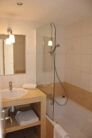 Imagen de la habitación del Hotel Le Sherpa, Les Deux Alpes. Foto 5