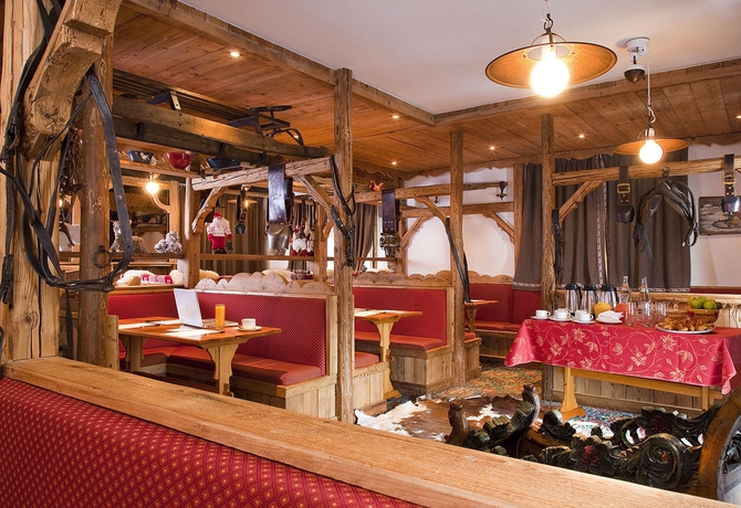 Imagen del bar/restaurante del Hotel Le Sherpa, Val Thorens. Foto 3
