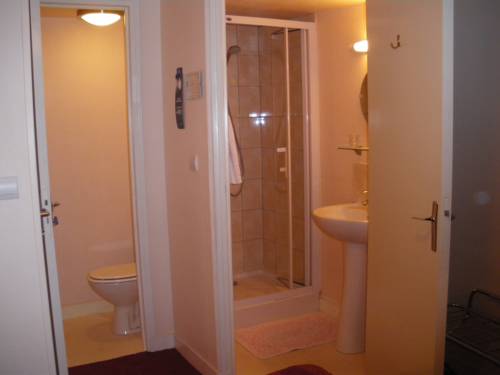 Imagen de la habitación del Hotel Le Sofhotel. Foto 12