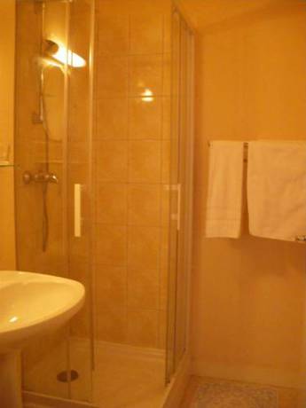 Imagen de la habitación del Hotel Le Sofhotel. Foto 15