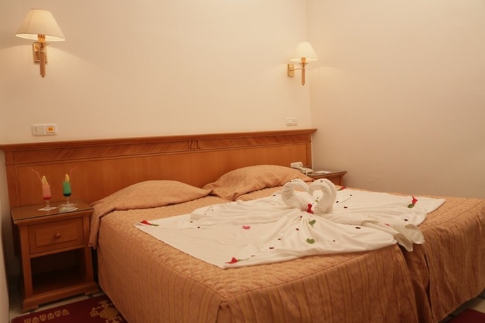 Imagen general del Hotel Le Soleil Bella Vista. Foto 13