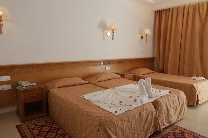 Imagen general del Hotel Le Soleil Bella Vista. Foto 14