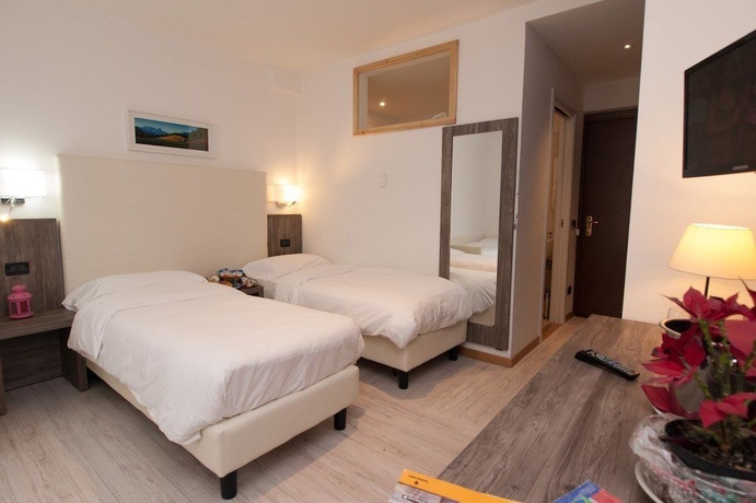 Imagen de la habitación del Hotel Le Soleil, Challand-Saint-Anselme. Foto 3
