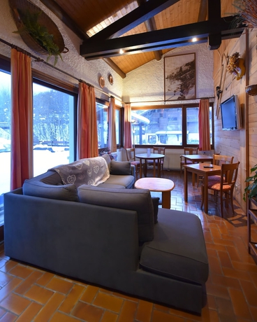 Imagen de los interiores del Hotel Le Soly. Foto 19