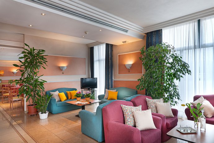 Imagen del bar/restaurante del Hotel Le Sorgenti. Foto 2