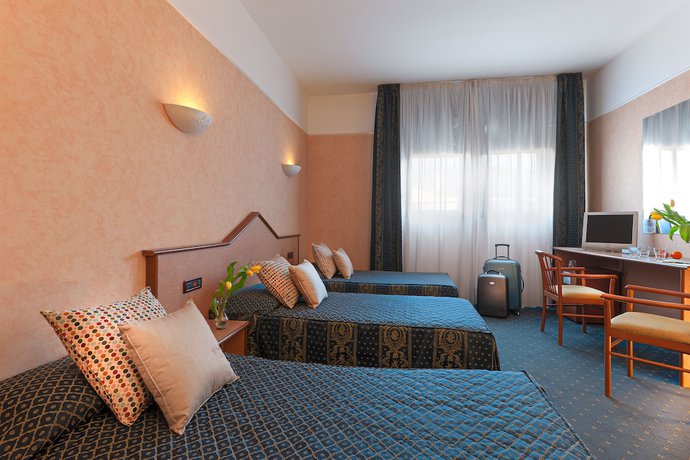 Imagen de la habitación del Hotel Le Sorgenti. Foto 8