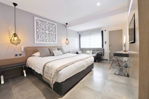 Imagen de la habitación del Hotel Le Spinaker Boutique Restaurant. Foto 2