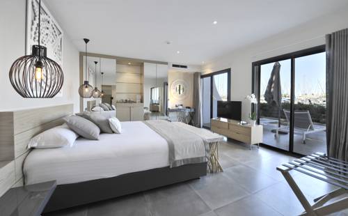 Imagen de la habitación del Hotel Le Spinaker Boutique Restaurant. Foto 5