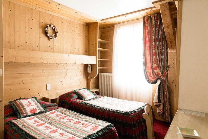 Imagen de la habitación del Hotel Le Sporting, Morzine. Foto 4