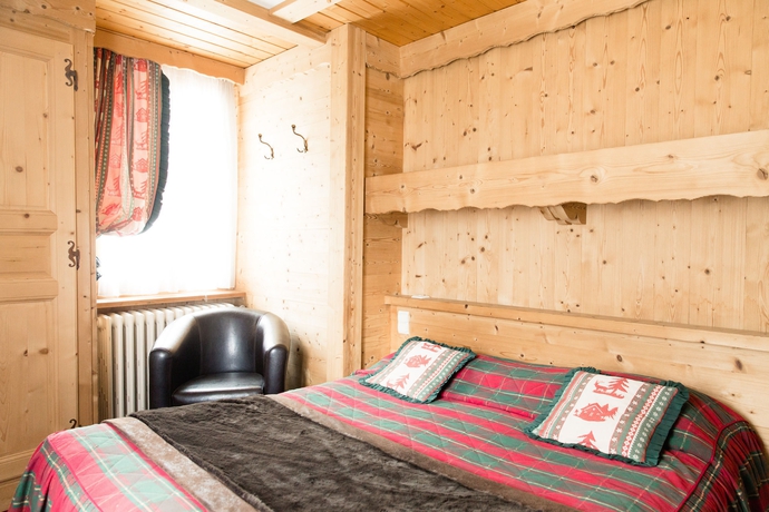 Imagen de la habitación del Hotel Le Sporting, Morzine. Foto 8