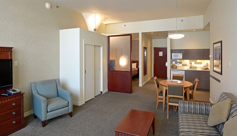 Imagen de la habitación del Hotel Le Square Phillips and Suites. Foto 5