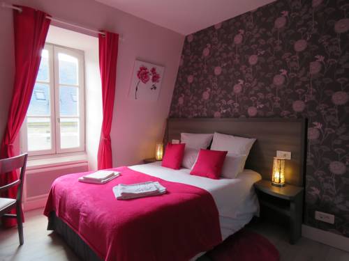 Imagen de la habitación del Hotel Le St Patrice. Foto 8