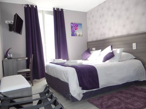 Imagen de la habitación del Hotel Le St Patrice. Foto 12