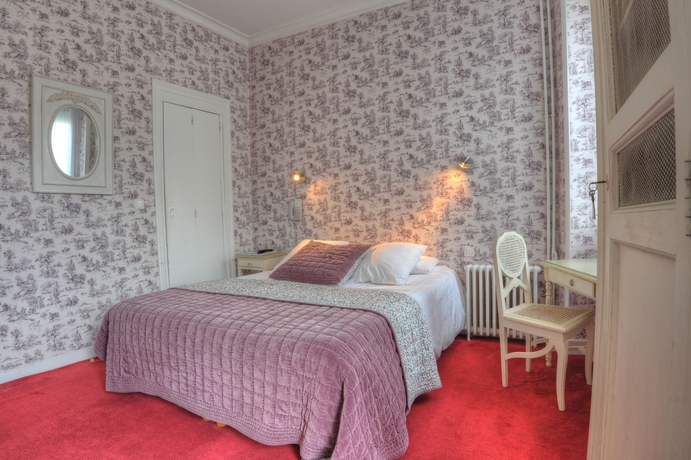 Imagen de la habitación del Hotel Le St Pierre. Foto 8