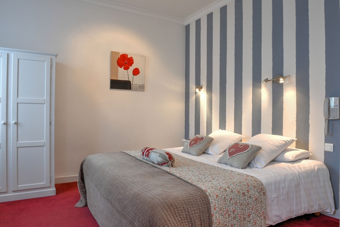 Imagen de la habitación del Hotel Le St Pierre. Foto 9