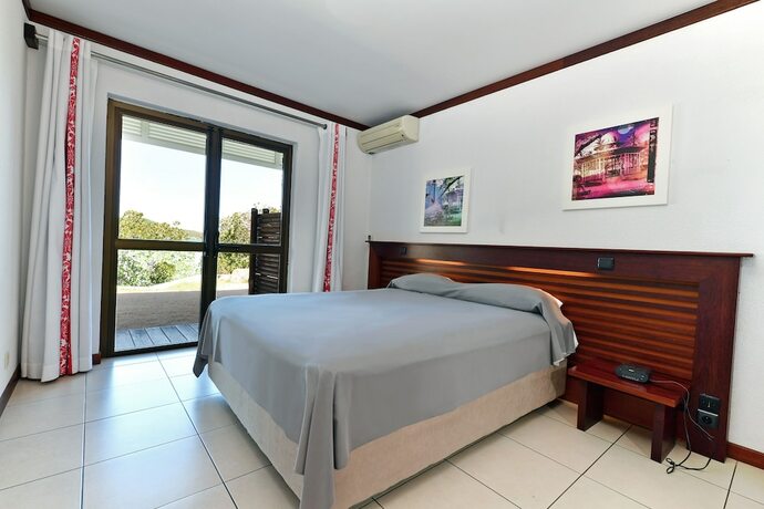 Imagen de la habitación del Hotel Le Stanley and Suites. Foto 20