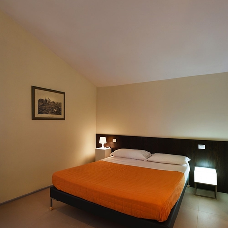 Imagen de la habitación del Hotel Le Stelline. Foto 14