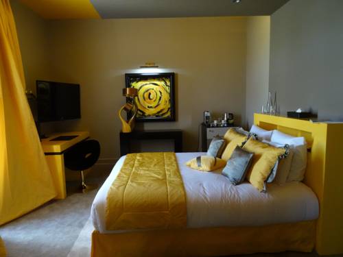 Imagen de la habitación del Hotel Le Stelsia Resort. Foto 13