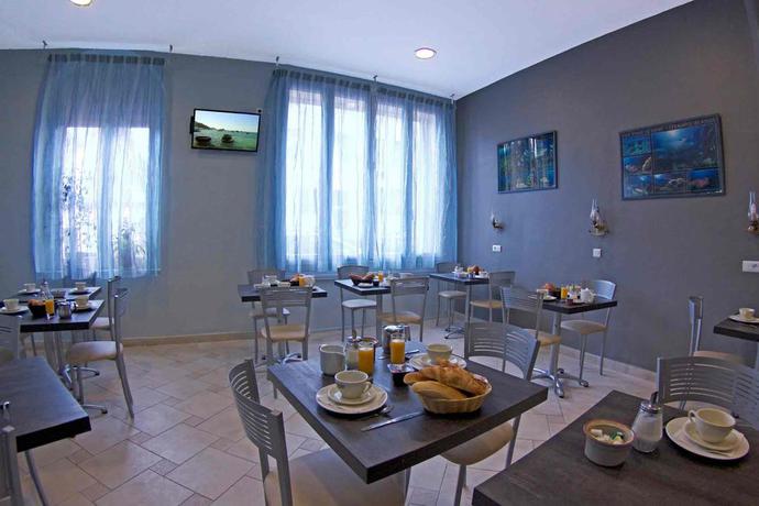 Imagen del bar/restaurante del Hotel Le Strasbourg, Montpellier. Foto 2