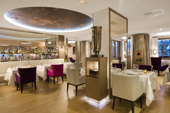 Imagen del bar/restaurante del Hotel Le Strato. Foto 5