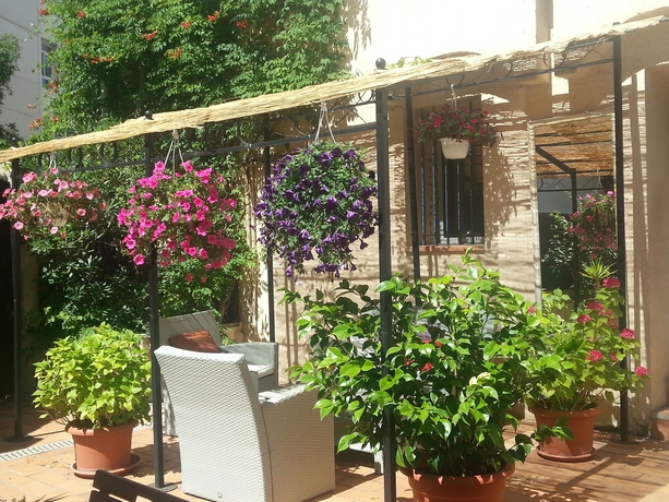 Imagen general del Hotel Le Sud, Antibes. Foto 2