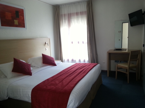 Imagen de la habitación del Hotel Le Sud, Antibes. Foto 11
