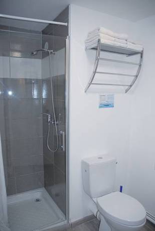 Imagen de la habitación del Hotel Le Sud, MAUGUIO. Foto 9