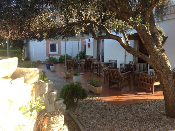 Imagen general del Hotel Le Sud, MAUGUIO. Foto 4