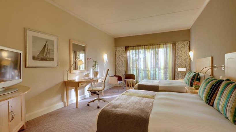 Imagen de la habitación del Hotel Le Suffren and Marina. Foto 4