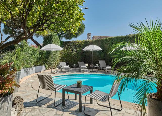 Imagen general del Hotel Le Suquet Cannes. Foto 10