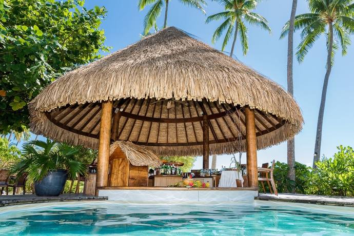 Imagen de la piscina del Hotel Le Taha'a By Pearl Resorts. Foto 14