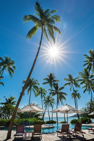 Imagen de la piscina del Hotel Le Taha'a By Pearl Resorts. Foto 16