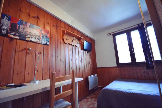 Imagen de la habitación del Hotel Le Tatami. Foto 15