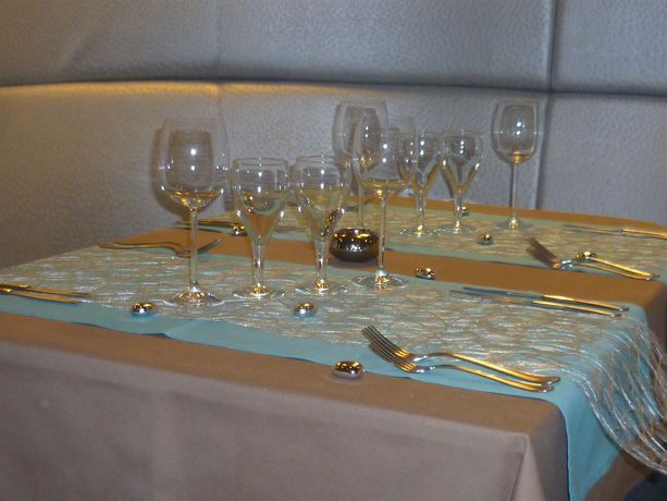 Imagen del bar/restaurante del Hotel Le Terminus, Mons. Foto 4