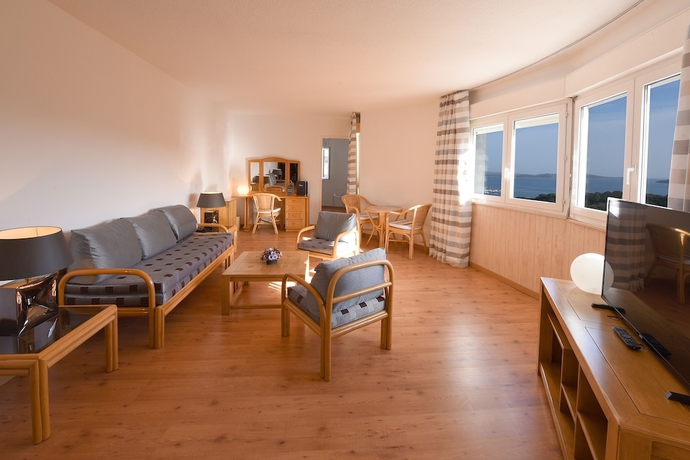 Imagen de la habitación del Hotel Le Tilbury. Foto 15