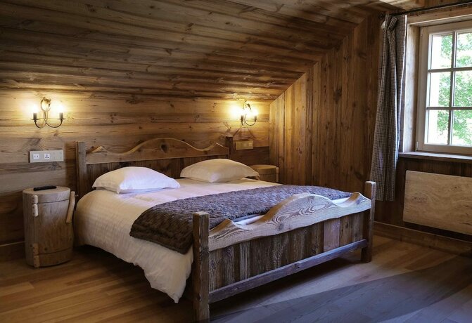 Imagen de la habitación del Hotel Le Tillau. Foto 20