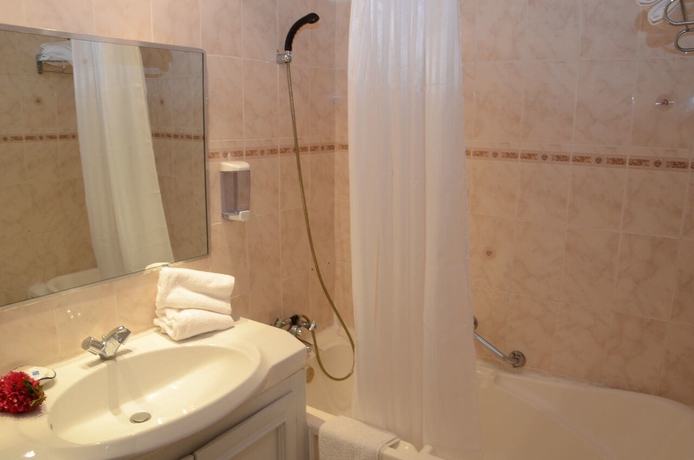 Imagen de la habitación del Hotel Le Tivoli, Agadir. Foto 9