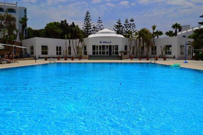 Imagen de la piscina del Hotel Le Tivoli, Agadir. Foto 18