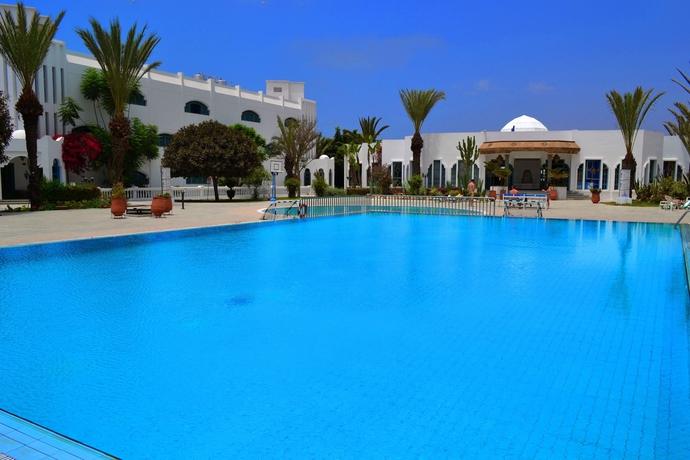 Imagen de la piscina del Hotel Le Tivoli, Agadir. Foto 19