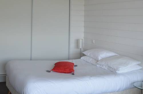 Imagen de la habitación del Hotel Le Toeno. Foto 5