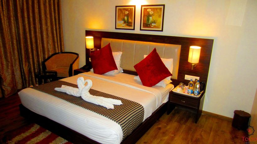 Imagen de la habitación del Hotel Le Tokyo Sanand. Foto 10