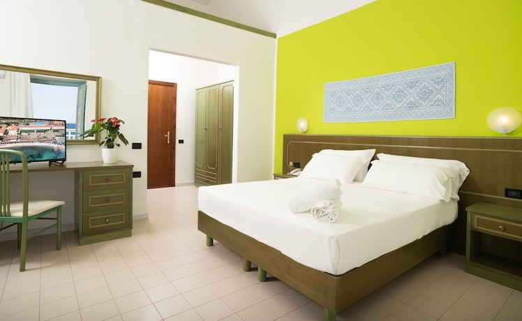 Imagen de la habitación del Hotel Le Tonnare Di Stintino - Beach Resort. Foto 15