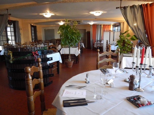 Imagen del bar/restaurante del Hotel Le Top Du Roulier. Foto 6